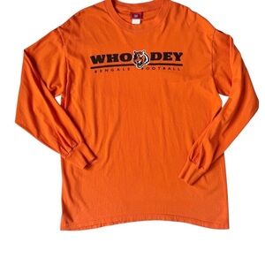 NFL Bengals Orange Long Sleeve Tee with "Who Dey" Graphic Design Size Large
